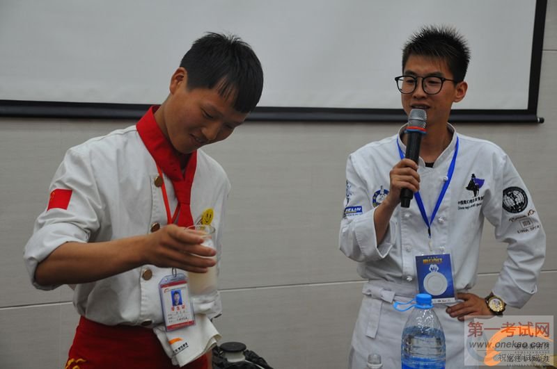 托尼金老师:服气了吧!同学:服了