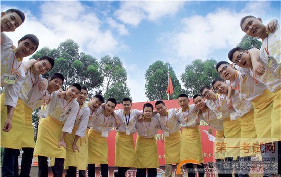 厦门新东方:高中毕业学什么好?