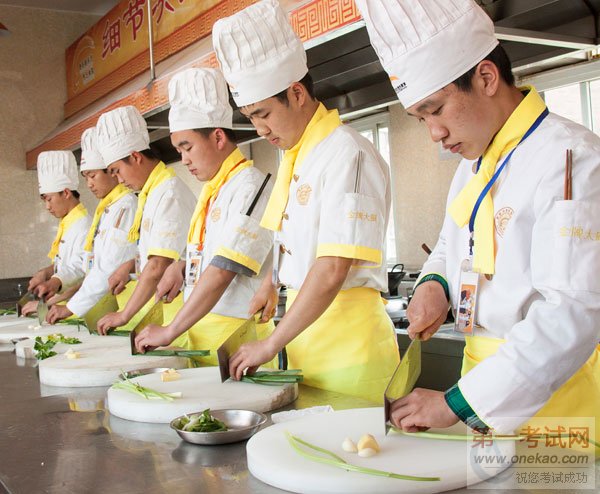 中考过后,选学校