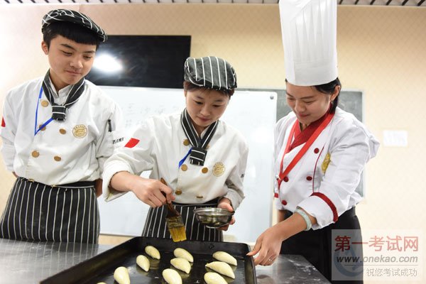 中考过后,选学校