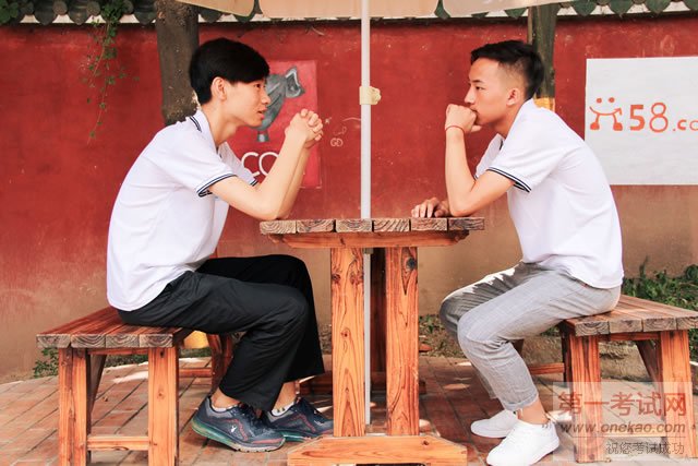 未来,我们都想成为一名出色的室内设计师,在图纸上挥斥方遒,指点江山