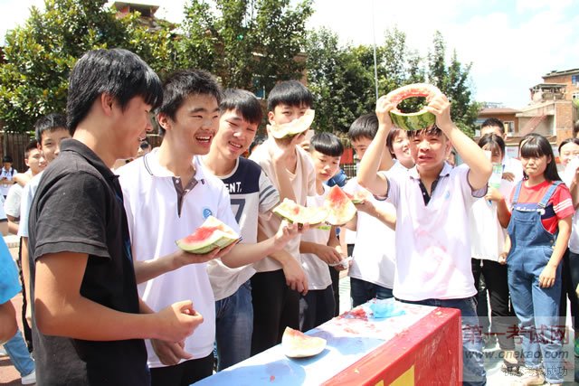 С붪“ż”  չʾ“ս”