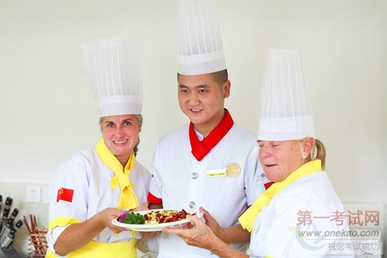 美国歌星学艺成都新东方 只求那难忘的味道