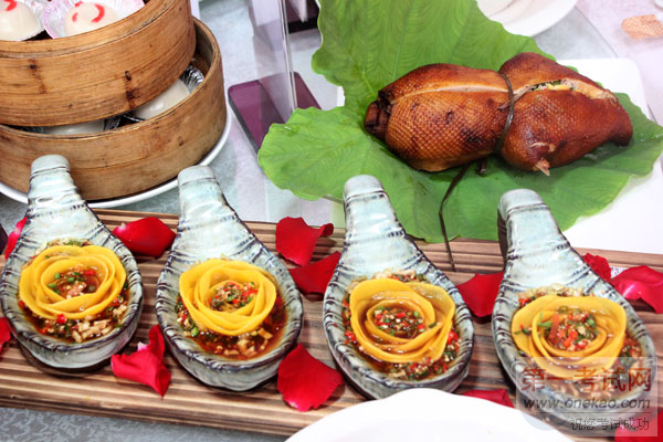 “太太乐•朝天香杯”烹饪技能创新大赛,尽显烹饪技艺风采