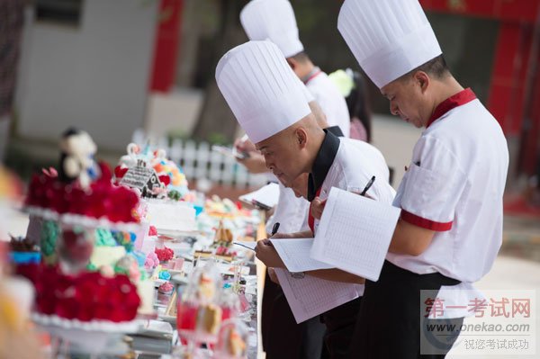 “̫̫•㱭”⿼ܴ´˳Ļ