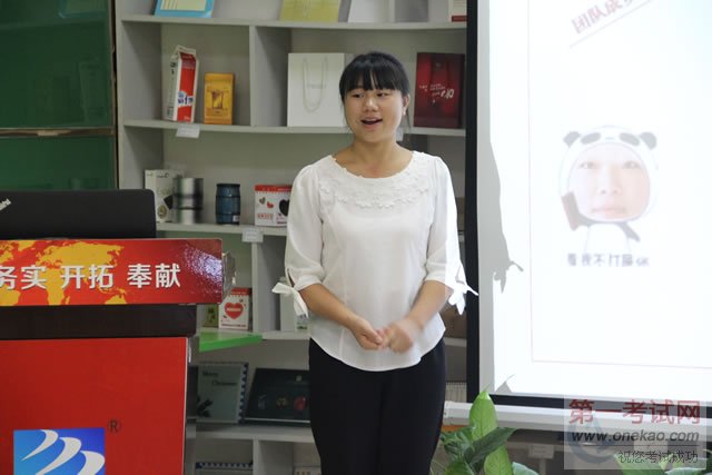 参赛选手答辩,展现了各自团队不俗的实力