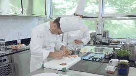 青岛新东方烹饪课堂