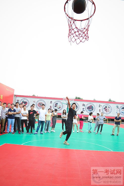 青岛新东方烹饪学校