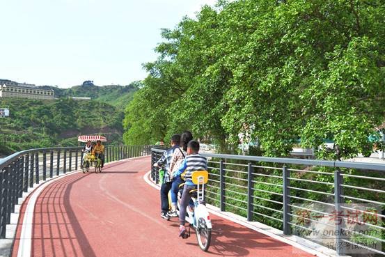 赤水河谷旅游公路茅台驿站3 陈勇 - 副本