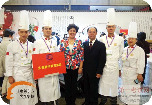 вҵϻ᳤Ůʿ¶⿽ʦӰ