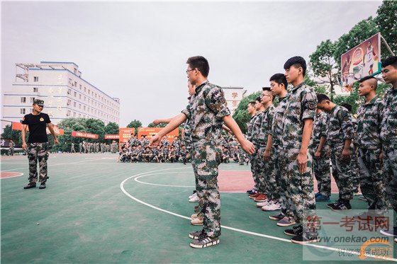 湖北新东方烹饪学校