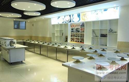 <a  data-cke-saved-href=http://www.jxxdf.com href=http://www.jxxdf.com _cke_saved_href=http://www.jxxdf.com _cke_saved_href=http://www.jxxdf.com target=_blank class=infotextkey>¶ѧУ</a>.jpg