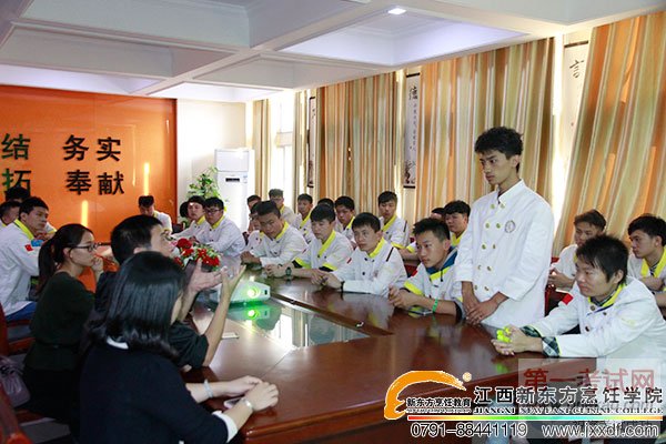 <a data-cke-saved-href=http://www.jxxdf.com href=http://www.jxxdf.com _cke_saved_href=http://www.jxxdf.com _cke_saved_href=http://www.jxxdf.com _fcksavedurl=http://www.jxxdf.com target=_blank class=infotextkey><a data-cke-saved-href=http://www.jxxdf.com href=http://www.jxxdf.com _cke_saved_href=http://www.jxxdf.com _cke_saved_href=http://www.jxxdf.com target=_blank class=infotextkey>江西新东方烹饪学校</a></a>.jpg