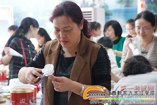 <a  data-cke-saved-href=http://www.jxxdf.com href=http://www.jxxdf.com _cke_saved_href=http://www.jxxdf.com _cke_saved_href=http://www.jxxdf.com target=_blank class=infotextkey>¶ѧУ</a>.jpg