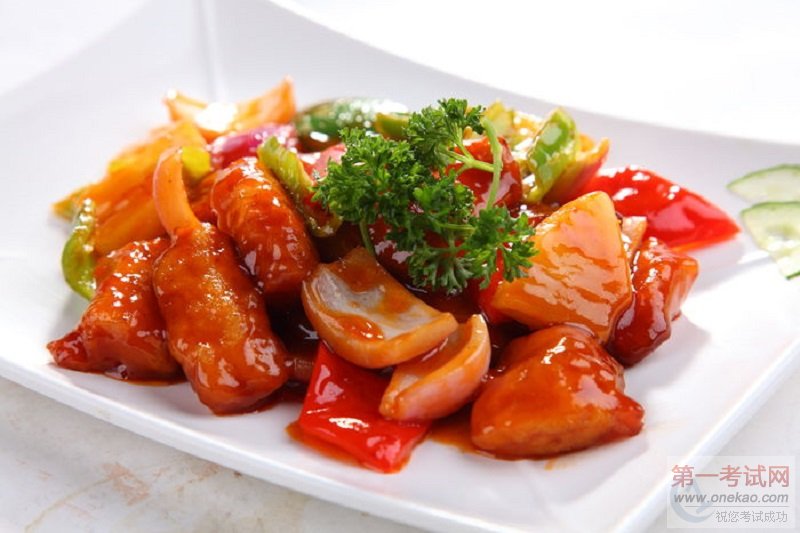 广州新东方烹饪学校_粤菜大佬专业菜品制作展,一个色香味俱全的展台