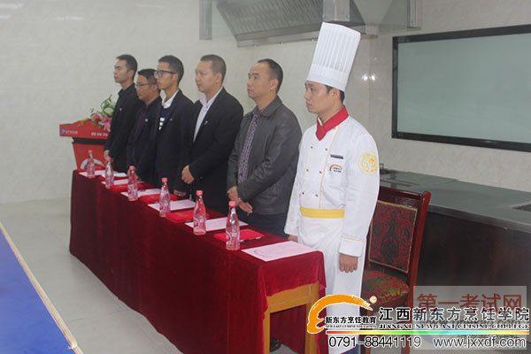 <a  data-cke-saved-href=http://www.jxxdf.com href=http://www.jxxdf.com _cke_saved_href=http://www.jxxdf.com _cke_saved_href=http://www.jxxdf.com target=_blank class=infotextkey>¶ѧУ</a>.jpg