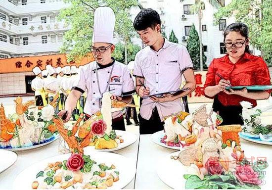 <a  data-cke-saved-href=http://www.jxxdf.com href=http://www.jxxdf.com _cke_saved_href=http://www.jxxdf.com _cke_saved_href=http://www.jxxdf.com target=_blank class=infotextkey>¶ѧУ</a>.jpg